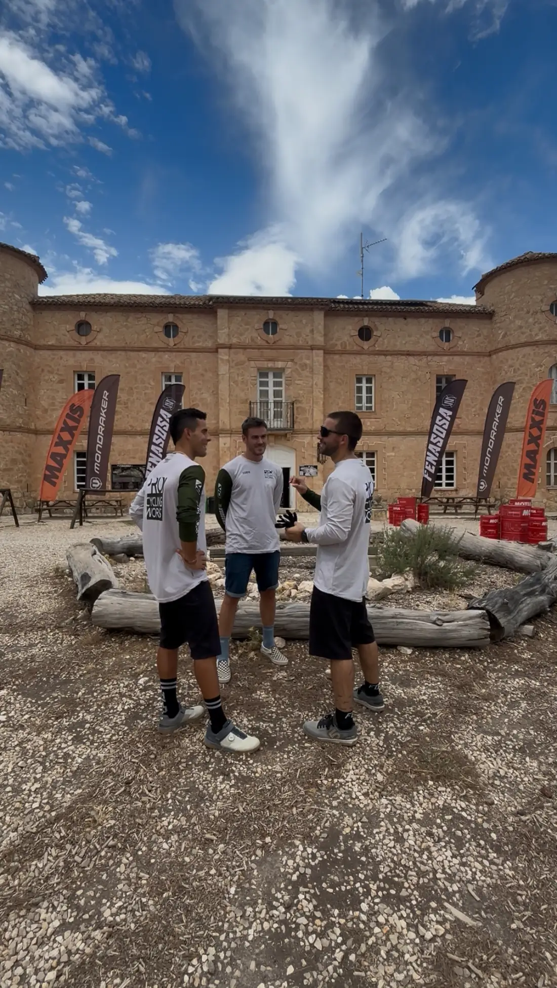 Edificio principal de La Fenasosa Bike Park